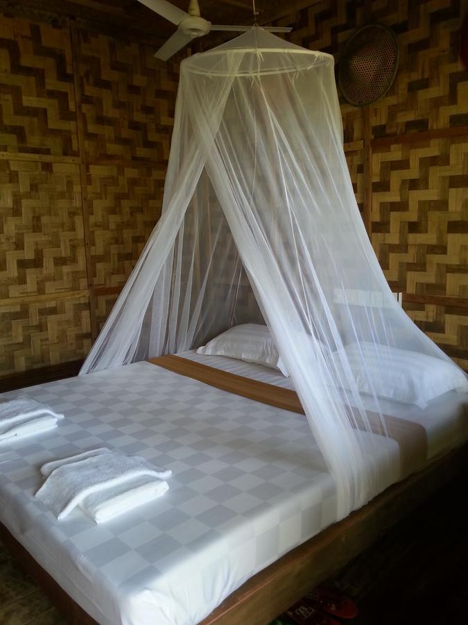 Ngwe Saung Garden Guest House Ngwesaung Exterior photo